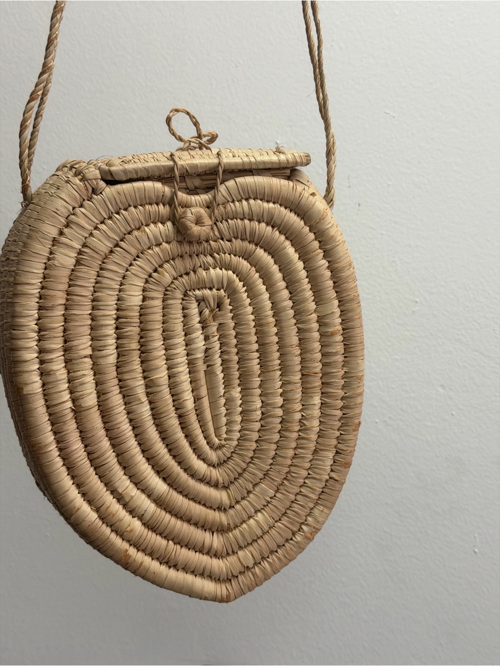 Hand Crafted Natural Tan Woven Round Shoulder Bag